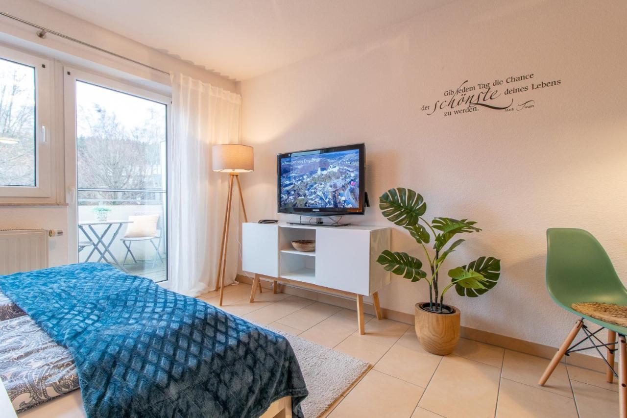 Modernes Apartment Im Gruenen I Balkon I Wlan I Stellplatz Шварценберг Экстерьер фото